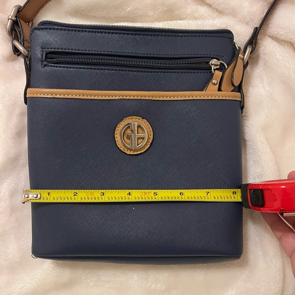 Blue and tan purse - Picture 9 of 9